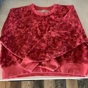 Women’s Under Armour Sweatshirt